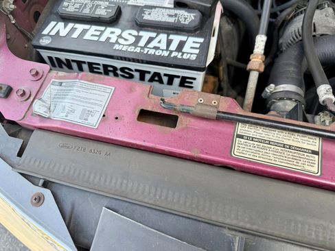 Used 1993 Ford F150 XL image 78