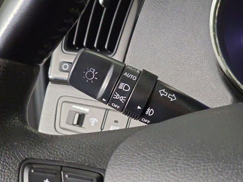 Used 2012 Hyundai Sonata Limited image 28