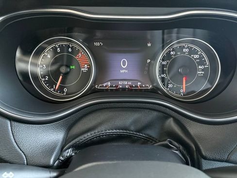 Used 2020 Jeep Cherokee Trailhawk w/ Cold Weather Group AWD/4WD image 22