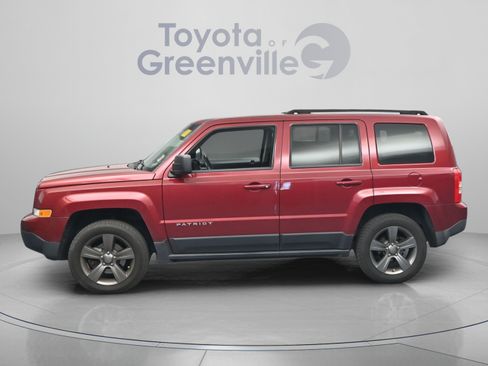 Used 2015 Jeep Patriot High Altitude AWD/4WD image 6