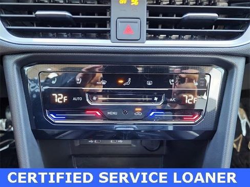 New 2025 Volkswagen Taos SEL image 21