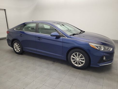 Used 2019 Hyundai Sonata SE FWD image 11