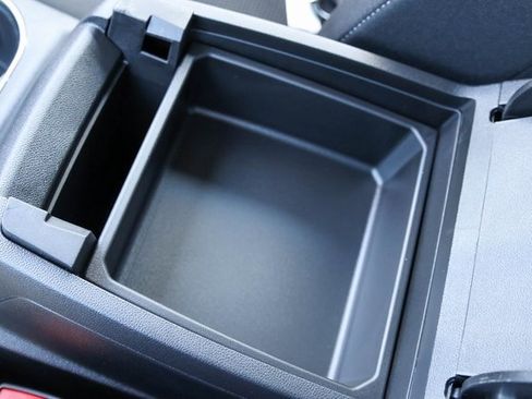 New 2026 GMC Canyon Elevation w/ Convenience Package image 12