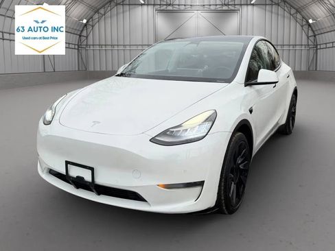 Used 2020 Tesla Model Y Long Range image 1