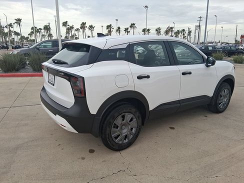 New 2026 Nissan Kicks S FWD image 6