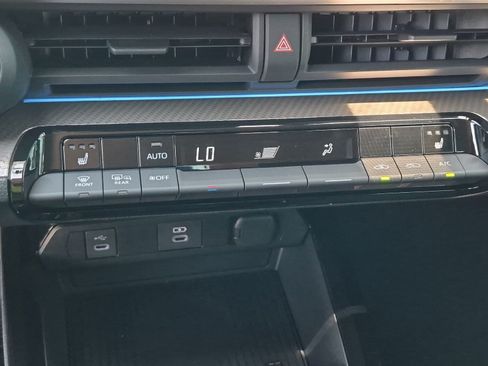 New 2026 Toyota Prius XLE FWD image 22