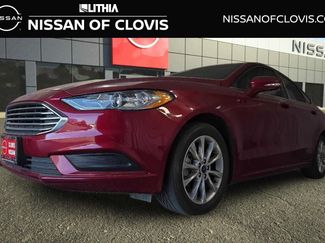 Used 2017 Ford Fusion SE w/ Fusion SE Technology Package FWD video 1