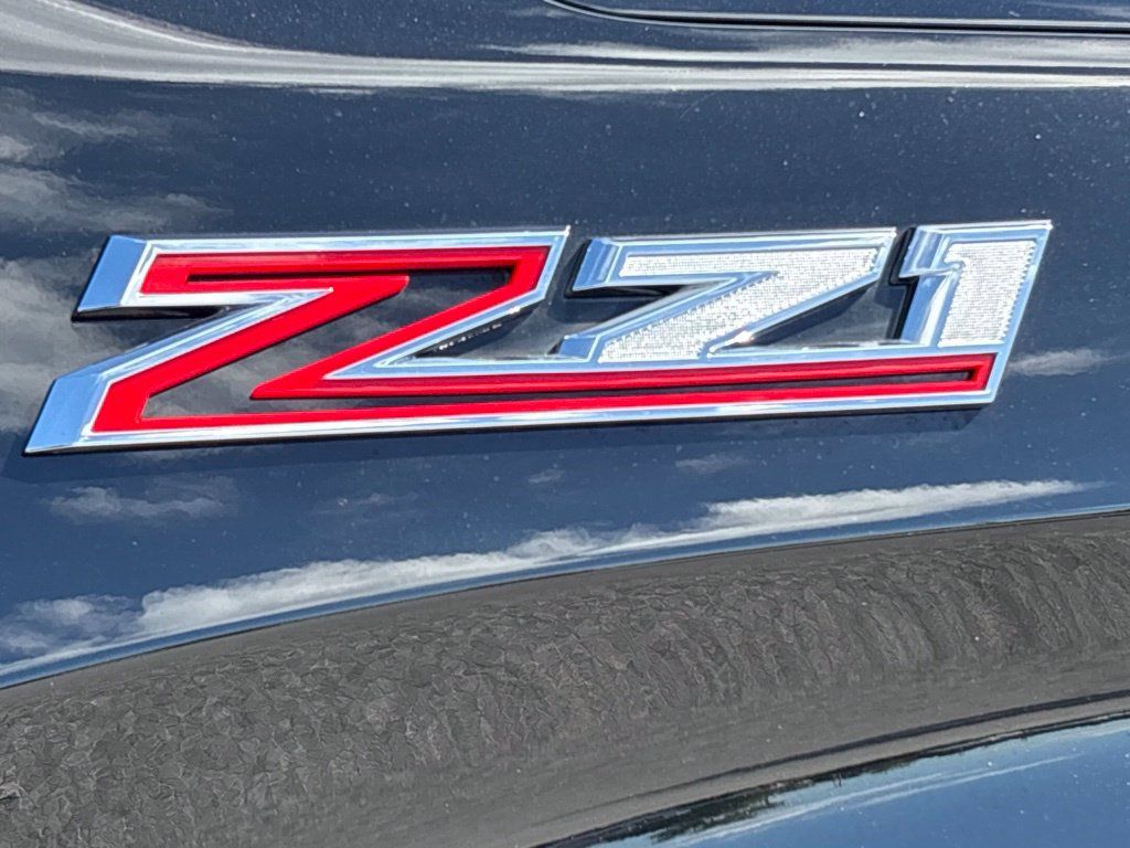 Used 2026 Chevrolet Silverado 1500 LTZ AWD/4WD image 4