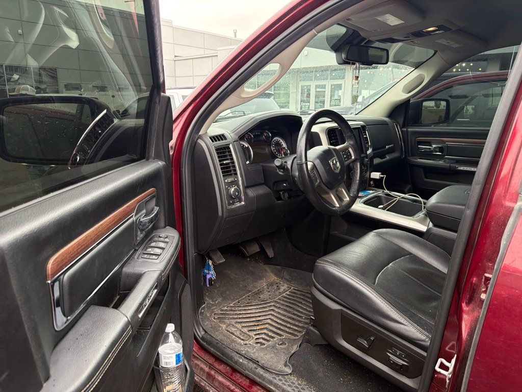 Used 2019 RAM 1500 Laramie w/ Convenience Group RWD image 5
