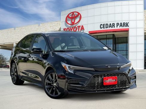 Used 2026 Toyota Corolla SE FWD image 1