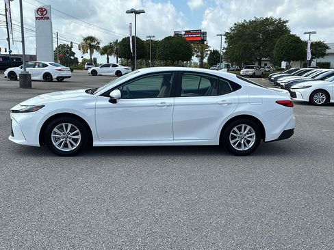 Certified 2025 Toyota Camry LE w/ Convenience Package FWD image 6