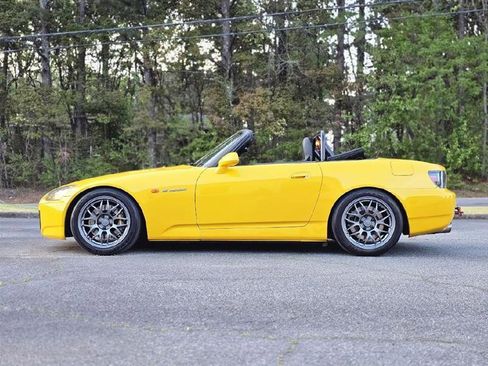 Used 2006 Honda S2000 image 4