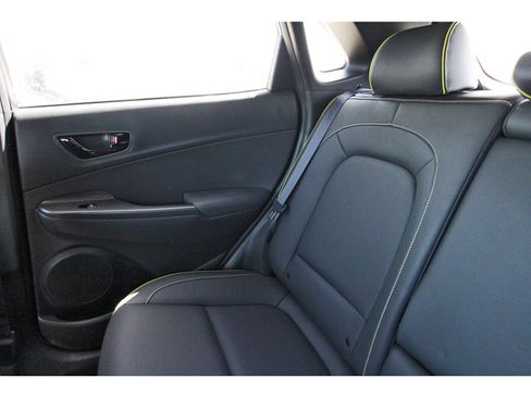 Used 2018 Hyundai Kona Ultimate FWD image 12