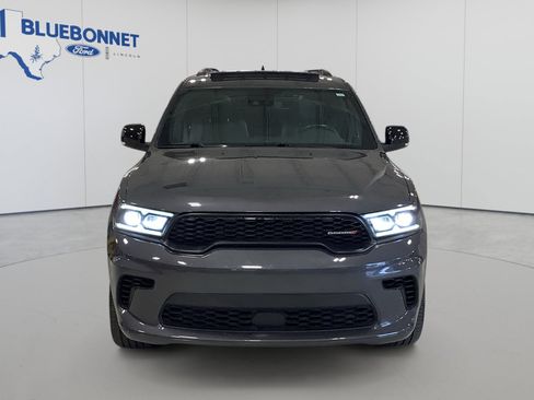 Used 2024 Dodge Durango GT RWD image 2