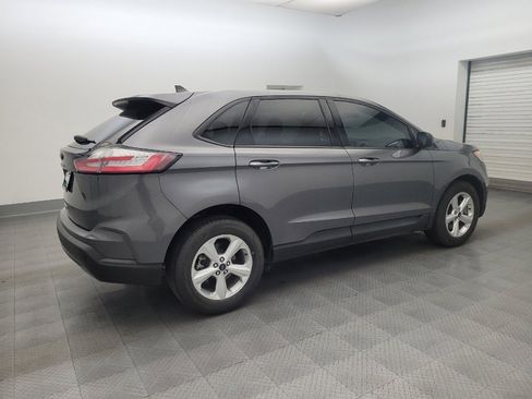Used 2021 Ford Edge SE FWD image 10
