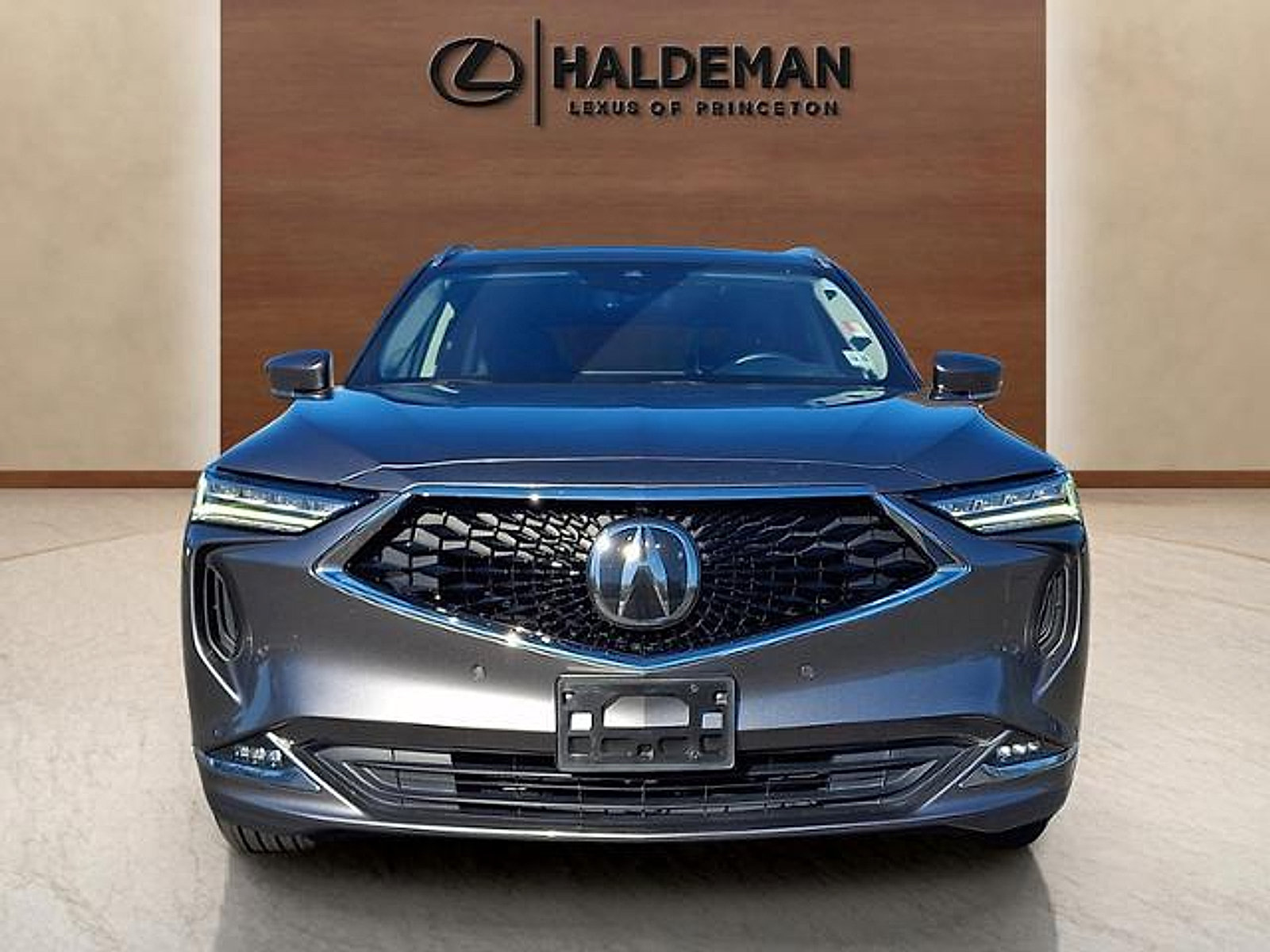 Used 2023 Acura MDX w/ Advance Package AWD/4WD image 2