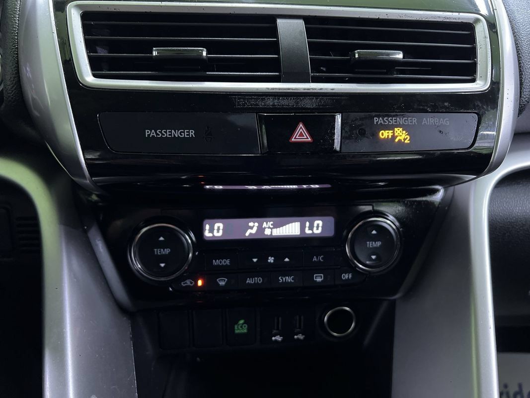 Used 2019 Mitsubishi Eclipse Cross SE AWD/4WD image 24