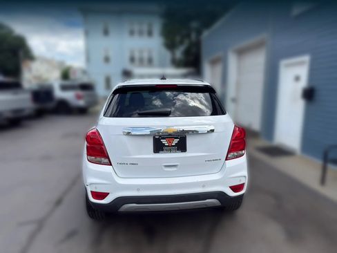 Used 2019 Chevrolet Trax Premier AWD/4WD image 4