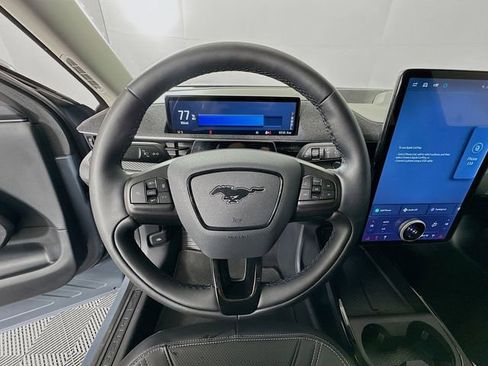 Used 2024 Ford Mustang Mach-E Premium image 11