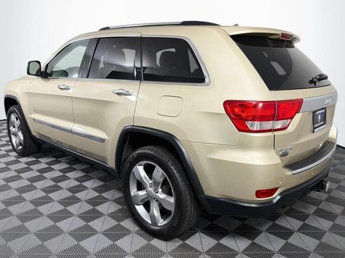 Used 2012 Jeep Grand Cherokee Overland AWD/4WD image 8