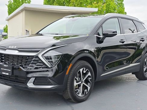 Certified 2025 Kia Sportage EX AWD/4WD image 9