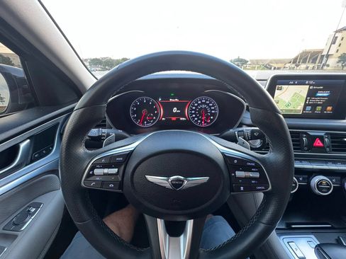 Used 2020 Genesis G70 3.3T RWD image 17