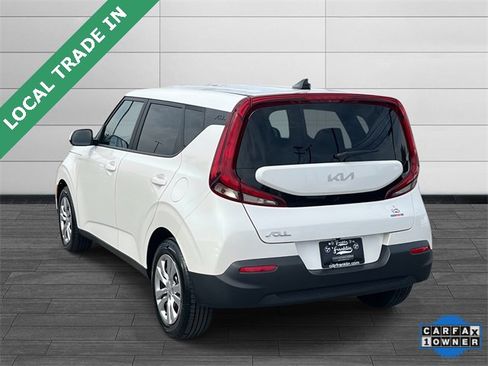Used 2022 Kia Soul LX image 5
