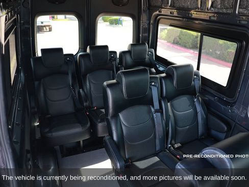 Used 2022 Mercedes-Benz Sprinter 144 Cargo image 15