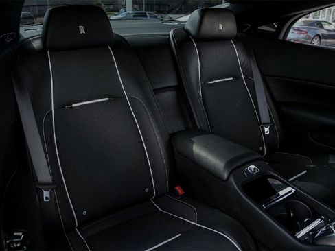 Certified 2020 Rolls-Royce Wraith image 36