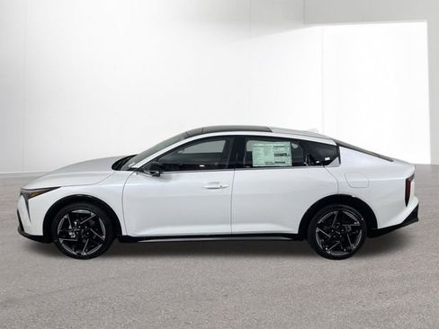 New 2026 Kia K4 GT-Line image 14