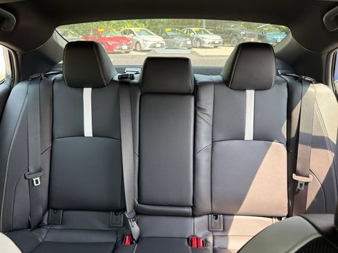 New 2026 Toyota Camry SE FWD image 32
