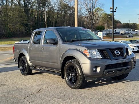 Used 2018 Nissan Frontier SV w/ Value Truck Package image 1