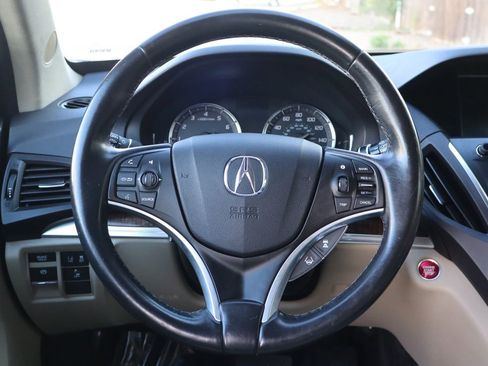 Used 2019 Acura MDX SH-AWD image 18