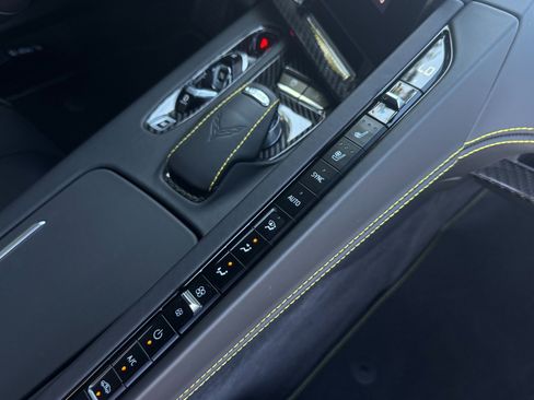 Used 2023 Chevrolet Corvette Stingray Premium Conv image 38