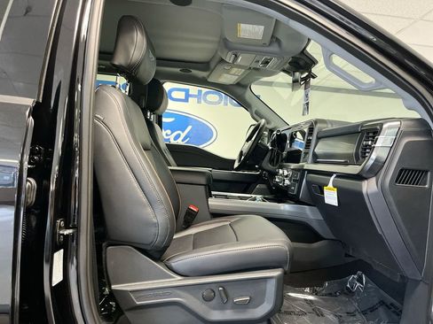 New 2025 Ford F250 Lariat w/ Lariat Ultimate Package image 22