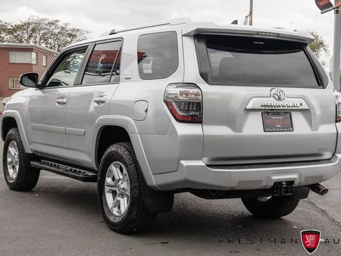 Used 2017 Toyota 4Runner SR5 Premium AWD/4WD image 16