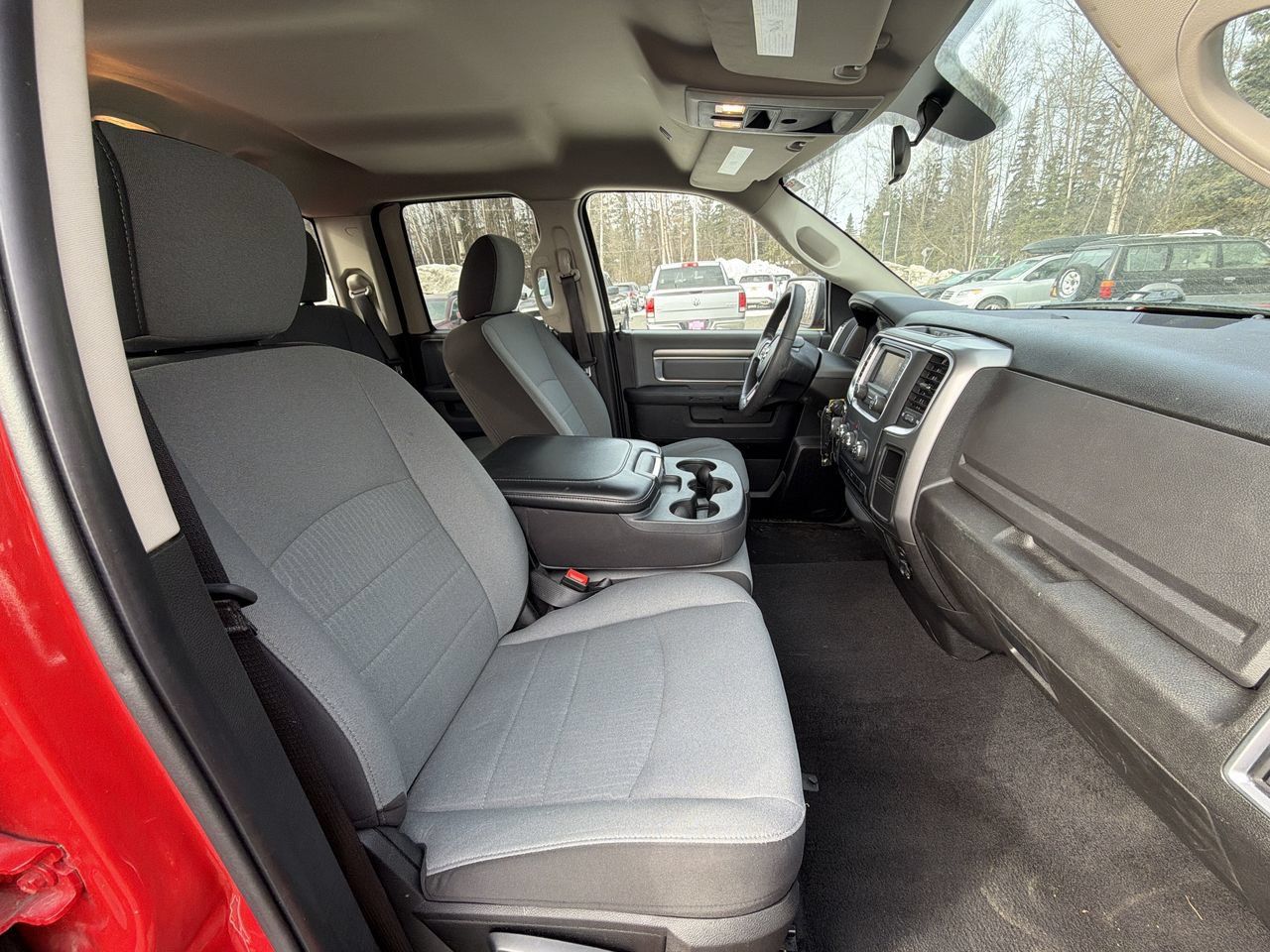 Used 2024 RAM 1500 Classic SLT AWD/4WD image 19