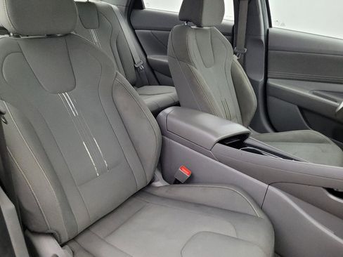 Used 2021 Hyundai Elantra SEL w/ Convenience + Premium Package FWD image 21
