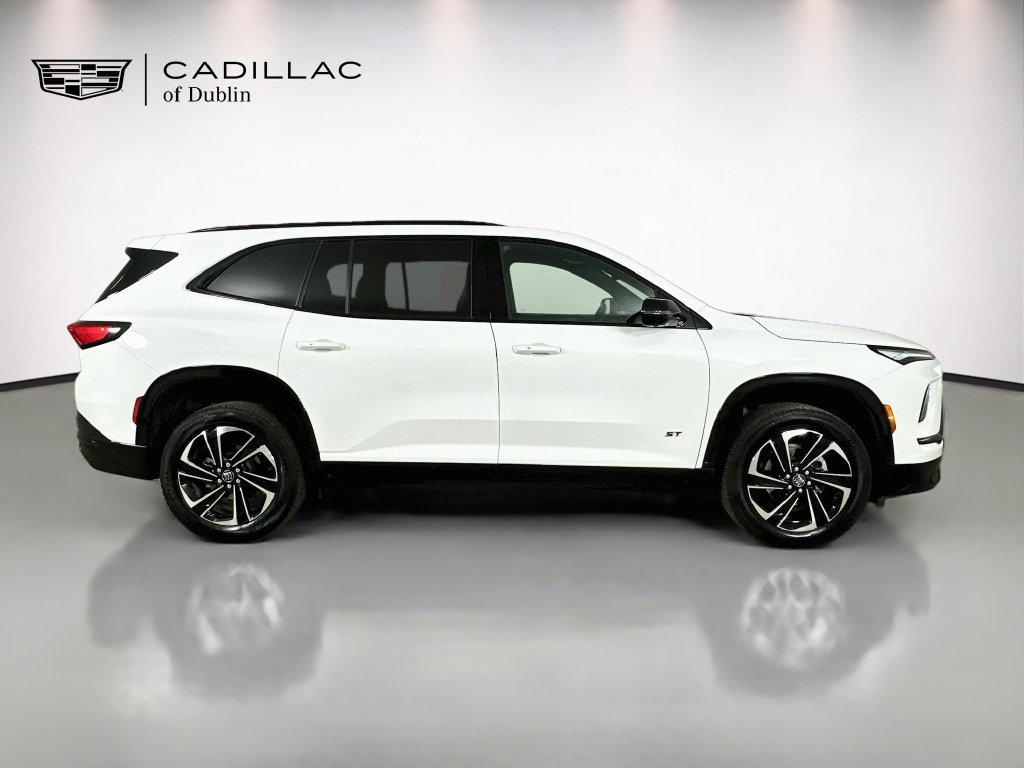 Used 2026 Buick Enclave Sport Touring AWD/4WD image 4