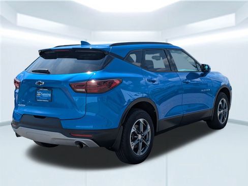 New 2025 Chevrolet Blazer LT w/ Convenience Package image 7