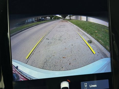 Used 2020 Volvo S60 T5 Momentum w/ Protection Package Premier image 6