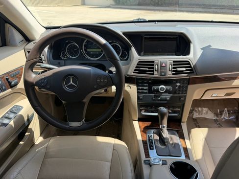 Used 2010 Mercedes-Benz E 550 Coupe image 17