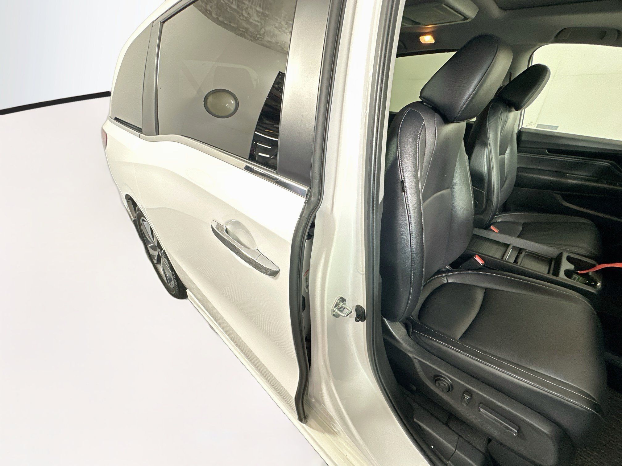 Used 2024 Honda Odyssey Touring image 28