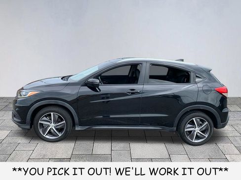 Used 2021 Honda HR-V EX-L image 4