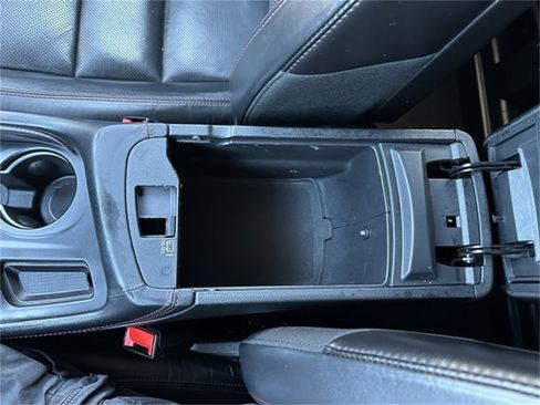 Used 2024 Dodge Durango GT image 33