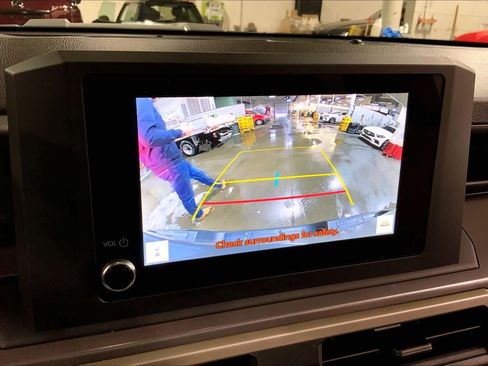 Certified 2025 Toyota Tacoma TRD Sport image 27