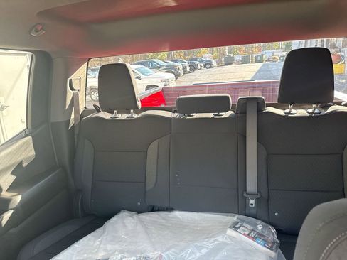 New 2026 Chevrolet Silverado 1500 Custom Trail Boss AWD/4WD image 29