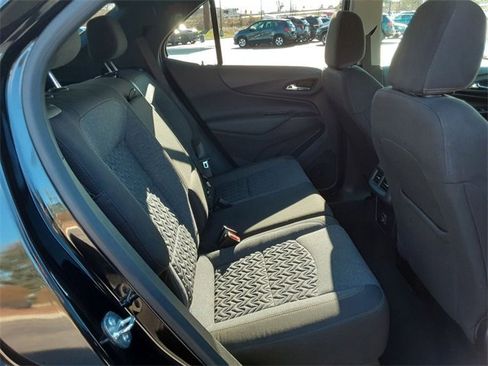 Used 2024 Chevrolet Equinox LT image 27