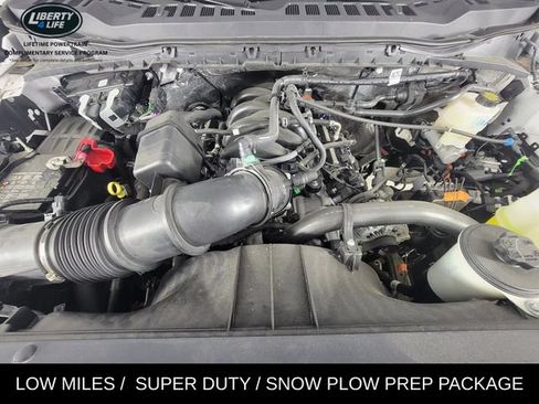 Used 2025 Ford F250 XL w/ Snow Plow Prep Package AWD/4WD image 26