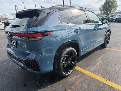 New 2026 Volkswagen Tiguan SE R-Line AWD/4WD image 8